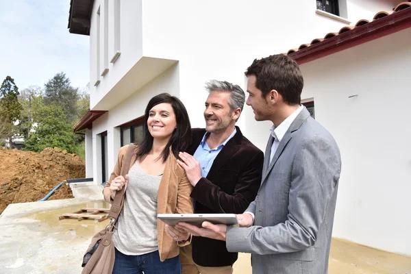 Experienced Real Estate Agent Stillwater for Family Homes