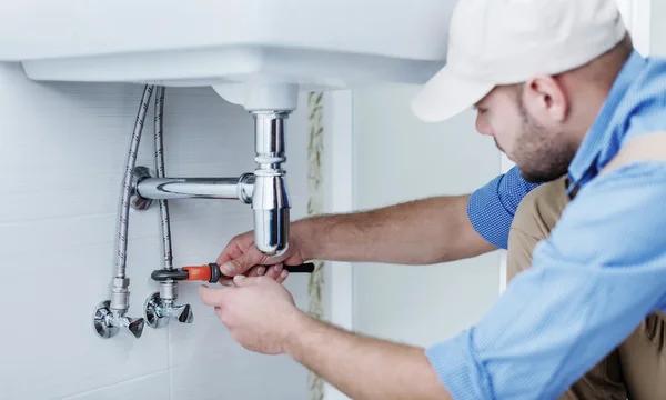 Improve Home Water Efficiency with Expert Plumbing Services