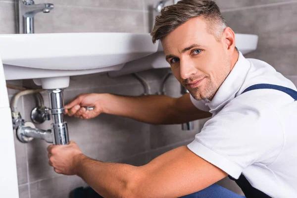 Find the Best Plumber Near Me for Reliable Service