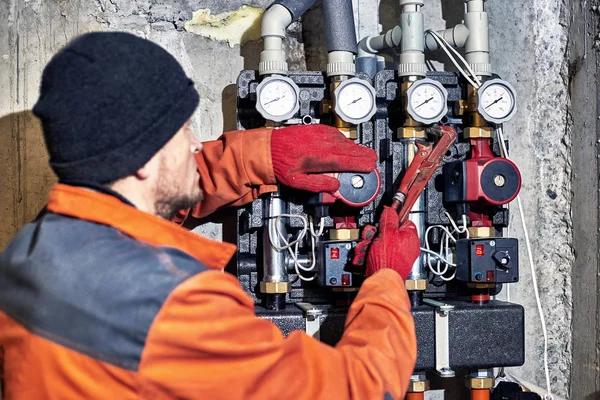 Find Service Details for Your Heating and Cooling Needs